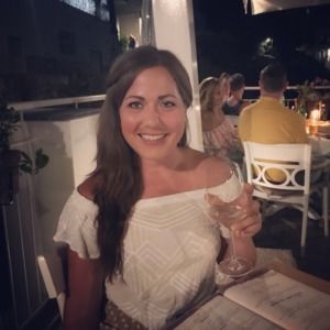 Meet your Posher, Tiara